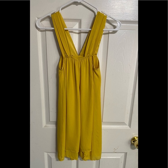 Alice + Olivia Dress in Yellow - Picture 2 of 9